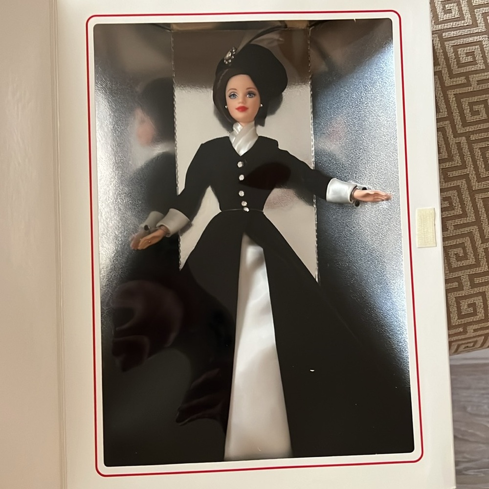Romantic Interlude Fashion Barbie Doll NIB Collectible Classique